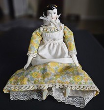 Bambola porcellana Geri Milano