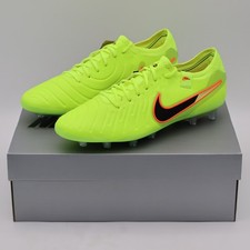 DV4330-701 Nike Tiempo Legend