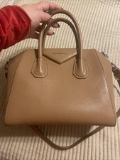 Givenchy Medium Antigona