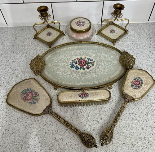 Petit point filigree dressing - petit,