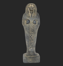 UNICA STATUA FARAONICA FATTA A