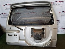 PORTELLONE POSTERIORE PER MITSUBISHI Pajero 5° Serie MR508408 4M41 (03>06)