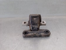 P04766476AC SUPPORTO MOTORE /
