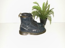 Dr. Martens 1460 stivali in