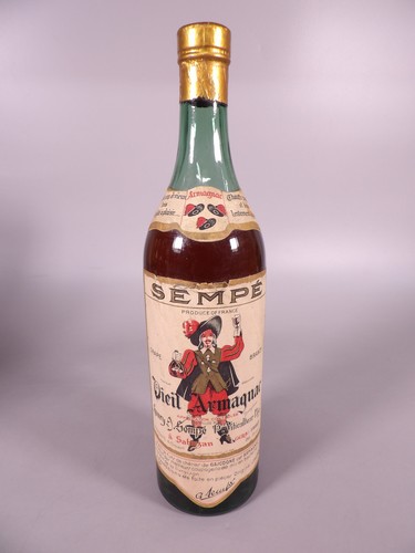 Très ancienne bouteille - très,