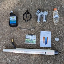 Trapano un pozzo d'acqua nel