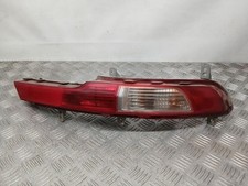 924063U300 right rear bumper