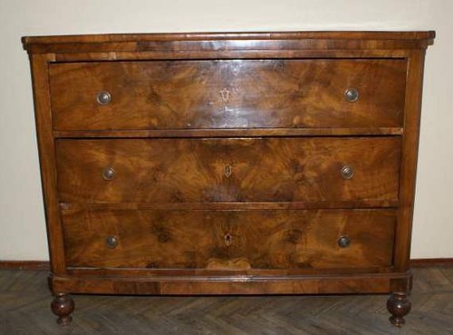 Cassettone lastronato noce - in,