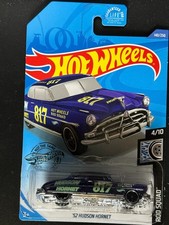 Hot Wheels 2020 HW Rod Squad 4/10 Viola '52 Hudson Hornet 140/250