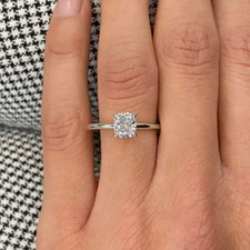 Anello in oro bianco 18 carati