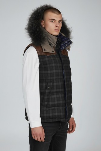 Gilet piumino nuovo con - gilet,