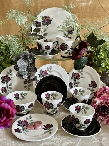 Royal albert masquerade four - royal,