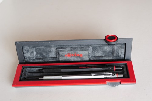 Rotring 600 nero - +, matite