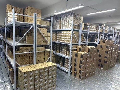 1pcs brand new mitsubishi plc - 1pcs,