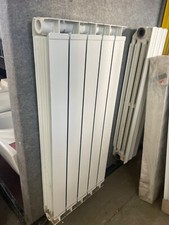 RADIATORE/TERMOSIFONE IN