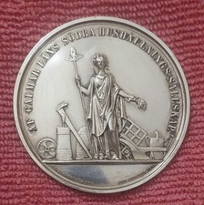 LEA AHLBORN e C.G. Medaglia