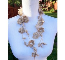 Collana lunga all uncinetto - collana, all'uncinetto