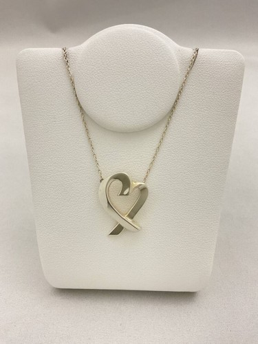 Autentica collana con ciondolo