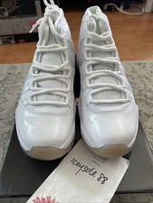 Nike AIR JORDAN 11 XI RETRO