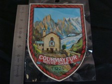 Adesivo Courmayeur Valle