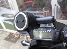 Staffa di montaggio Tomtom Rider 400/410/420/450/500/550 barra trasversale 22 mm