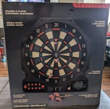 Gioco elettronico grande DART BOARD nuovo mai usato con freccette bandiera americana CLAYBROOKE