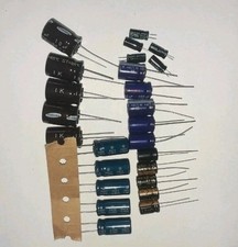 [25pz] Set di condensatori elettrolitici