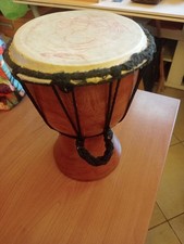 Bongo tamburo musica in legno