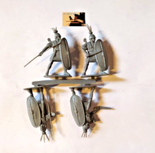 4 Soldatini Toy Soldiers HAT