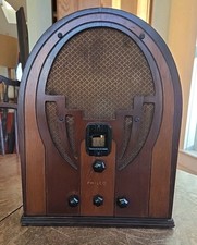Radio d'epoca a valvole cattedrale iconica modello Philco 60 AM/SW perfetta da restaurare