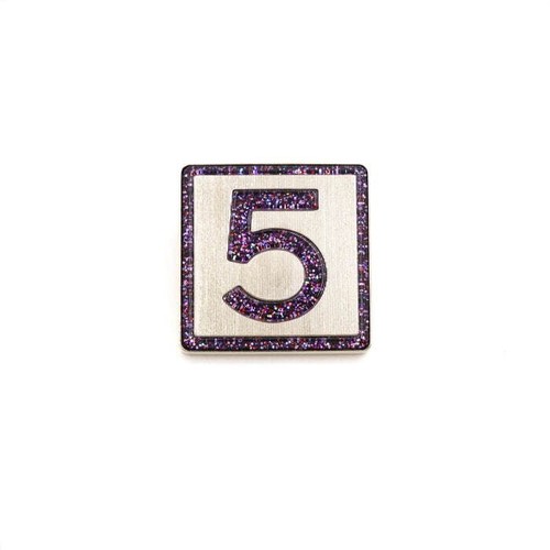 Chanel broche carré - carré, dorée