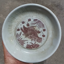 Bel piatto porcellana rossa