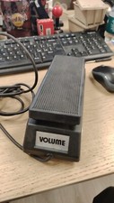 Italian volume pedal control - volume,