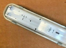 Plafoniera Stagna 2x36W 2x18 2x58W 1x58 1x36 1x18  IP65 Vuota Tubi Led 220 230V 