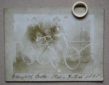 Foto 7 maggio 1898, 2 uomini
