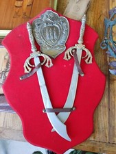 Spade antiche con stemma 