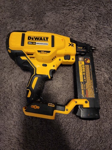 Chiodatrice brad dewalt - brad,