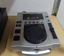 cdj 100s pionner + mixer behringer djx750 + coppia casse dad 150 Watt x cassa 