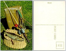 Cartolina Attrezzatura da Pesca Cesto Trota Erba