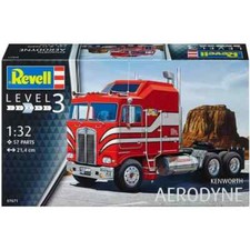 REVELL KIT  1:32 CAMION