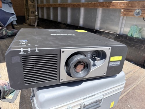 Panasonic rz570 proiettore - panasonic,