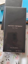 Narciso Rodriguez for her 100