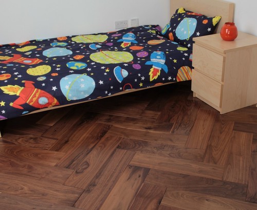 Stock nuovo pavimento spina - nuovo!,