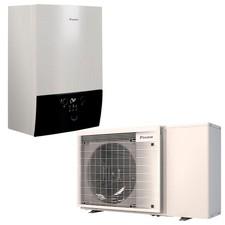 Sistema ibrido caldaia a condensazione 28kW e pompa di calore 8kW Daikin D2CND02