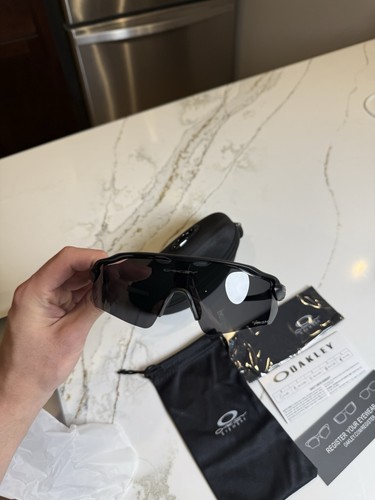Nuovi occhiali sole oakley - nuovi,