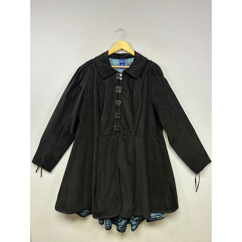 Cappotto corsetto vittoriano