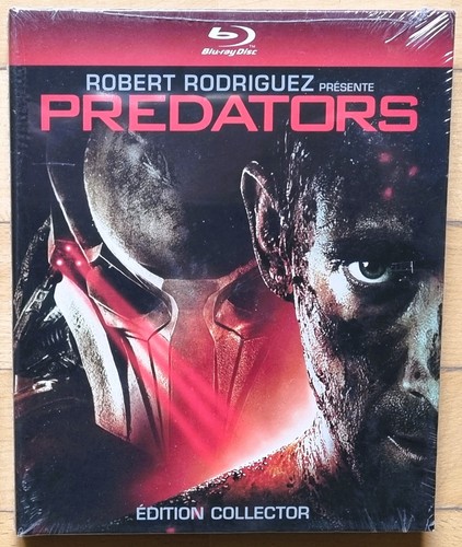 Predators digibook - -,