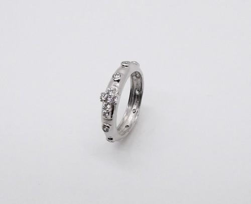 Anello rosario con zirconi - con,