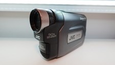 Videocamera VHS compatta JVC