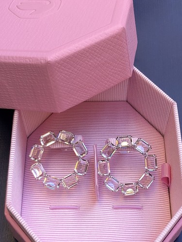 Orecchini cerchio swarovski - a,